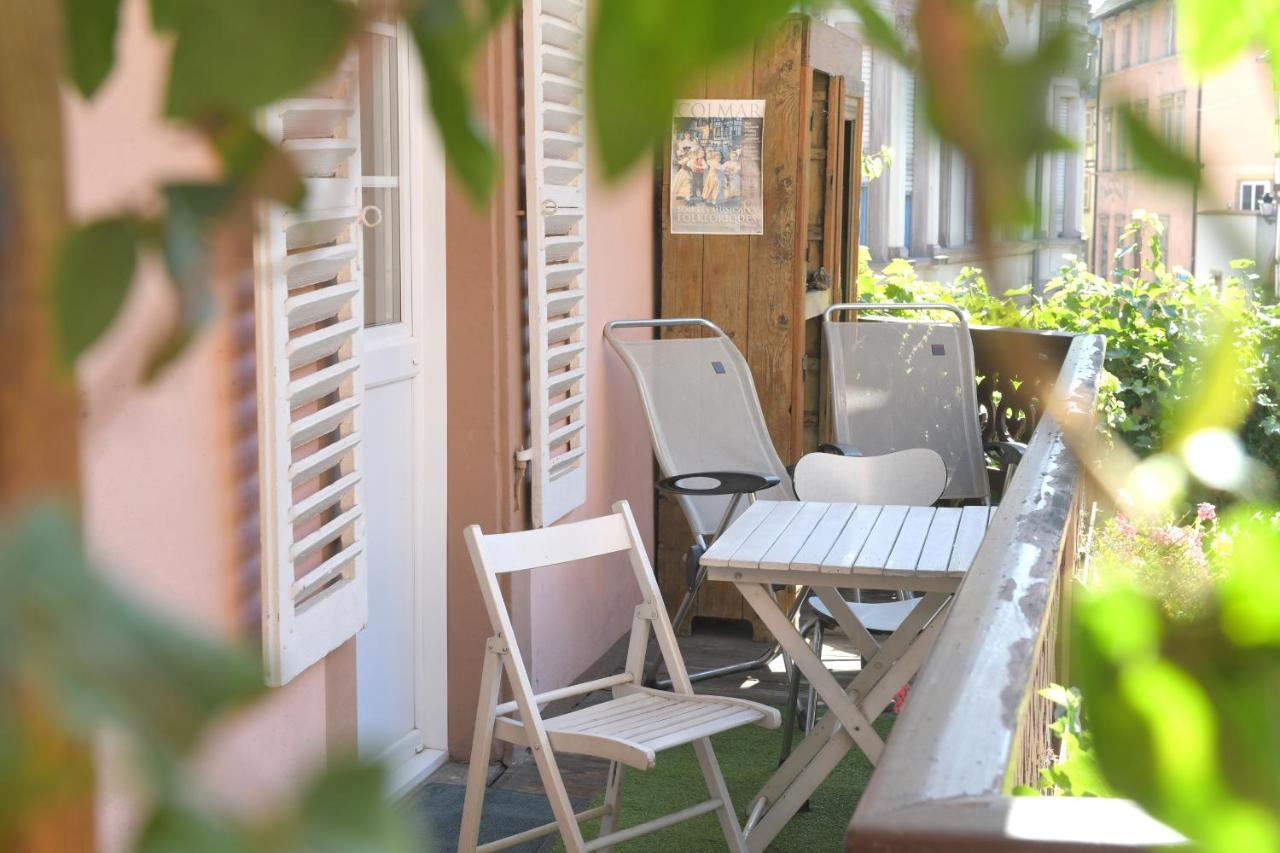 Chez Cecile Bed And Breakfast Chez Le Vigneron กอลมาร์ ภายนอก รูปภาพ