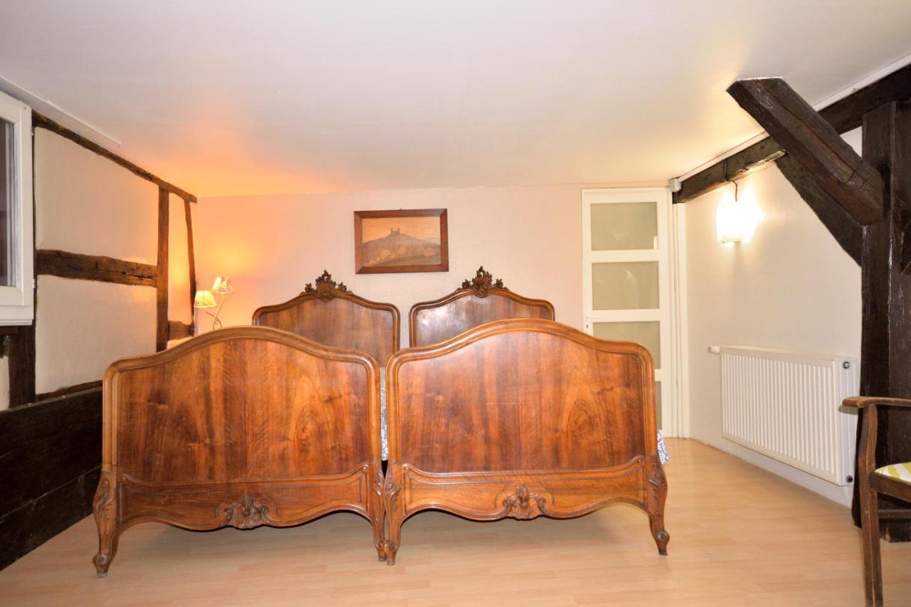 Chez Cecile Bed And Breakfast Chez Le Vigneron กอลมาร์ ภายนอก รูปภาพ